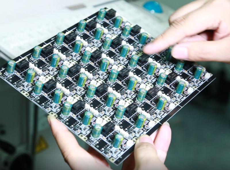 傳統的自動插件機和異形插件機的區別在哪？