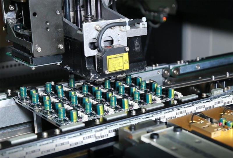 炬鼎貼插工程師細(xì)談異形插件機(jī)的元件種類(lèi)