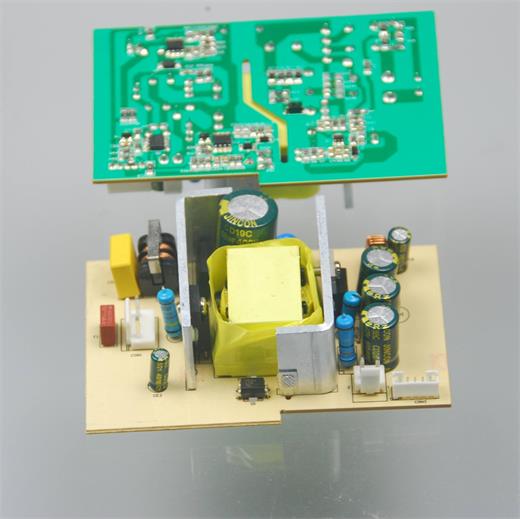 炬鼎淺析小家電生產(chǎn)設(shè)備插件機(jī)的優(yōu)勢(shì)和挑戰(zhàn)