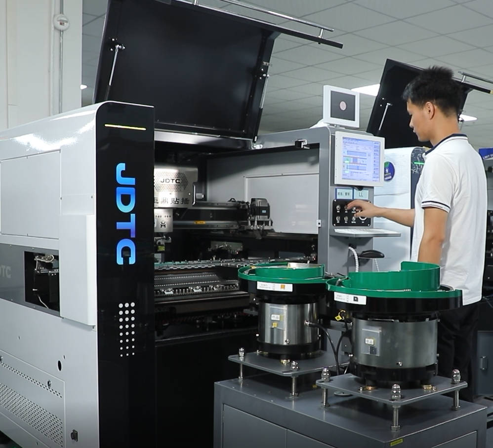 異型插件機(jī)保養(yǎng)與維護(hù)：確保高效生產(chǎn)的秘訣