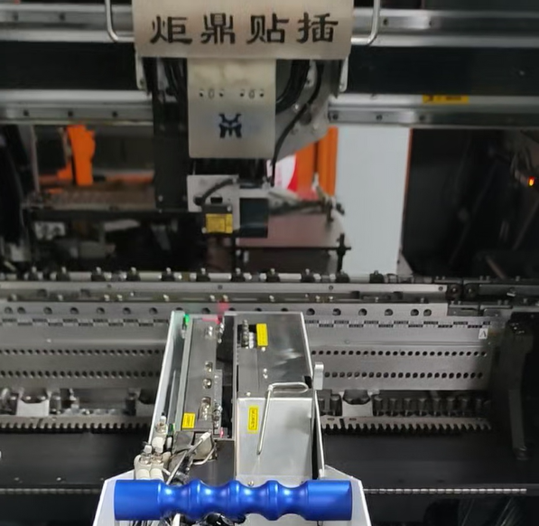 非標自動化插件機設備：為特殊工藝量身定制的智能化解決方案