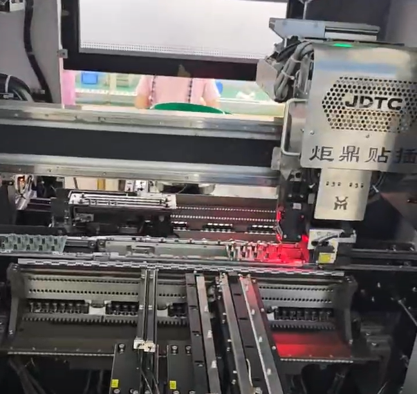 智能升級：PCBA自動插件機技術發展趨勢與未來展望?