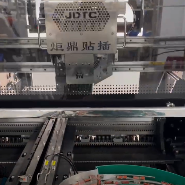 適配器插件機：打造高效穩定電源適配器生產線的核心裝備