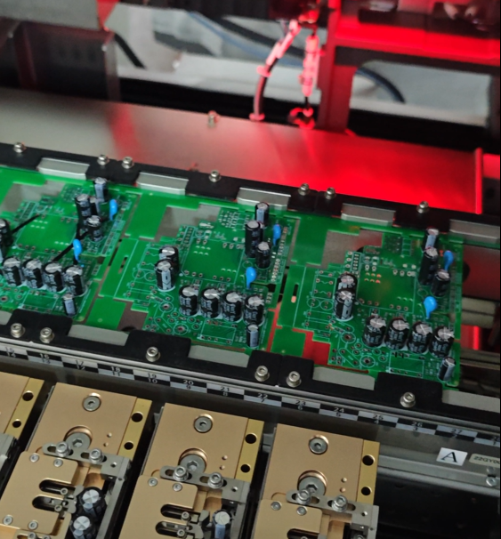 插件機廠家：在智能制造浪潮中的角色演進與價值重塑